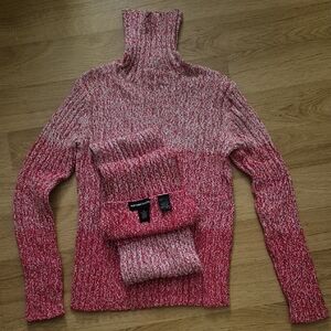 Norton McNaughton Red and White Turtleneck Sweater w scarf